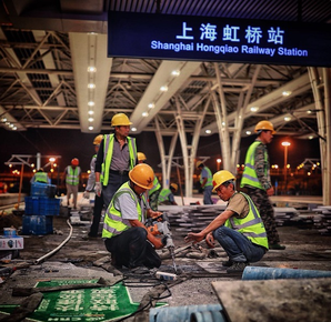 迎接進博會，虹橋火車站站容大“升級”