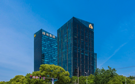綠地藍(lán)海有辦公室出租嗎？