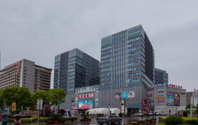 上海蓮花國(guó)際廣場(chǎng)：匯聚精英，共創(chuàng)美好未來(lái)