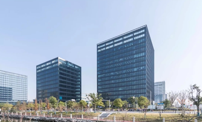 上海虹橋中建錦繡天地：匠心筑造，城市生活新典范！