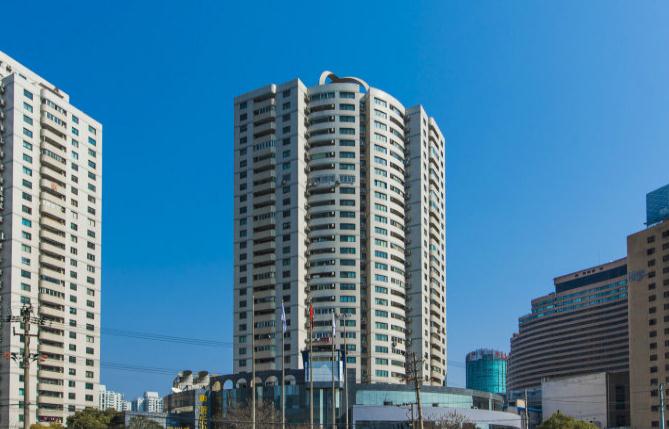 上海華苑大廈：徐家匯商圈核心，交通便利
