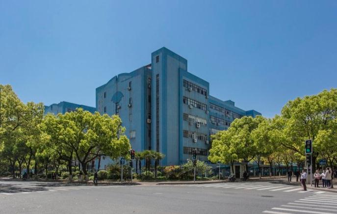 探訪桂中園：4.3米層高，寬敞明亮辦公空間